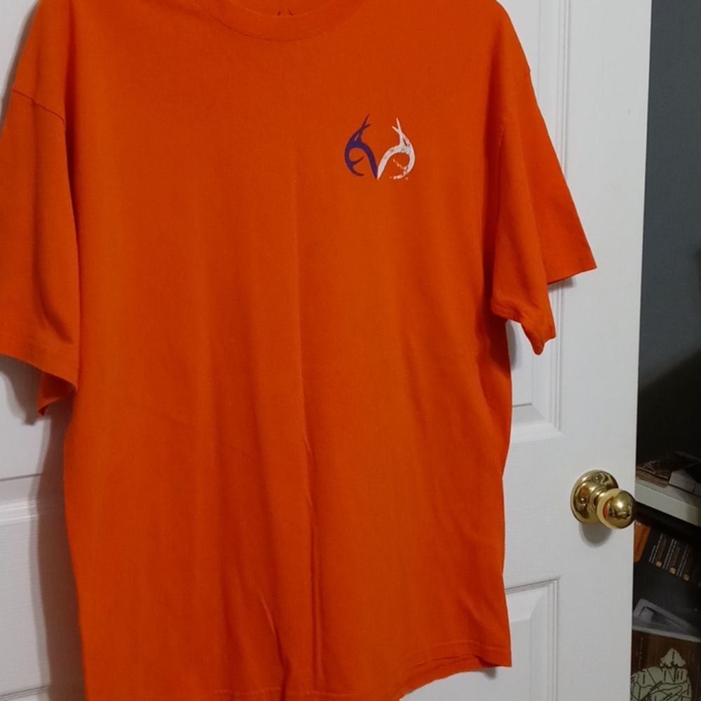 Men's shirt